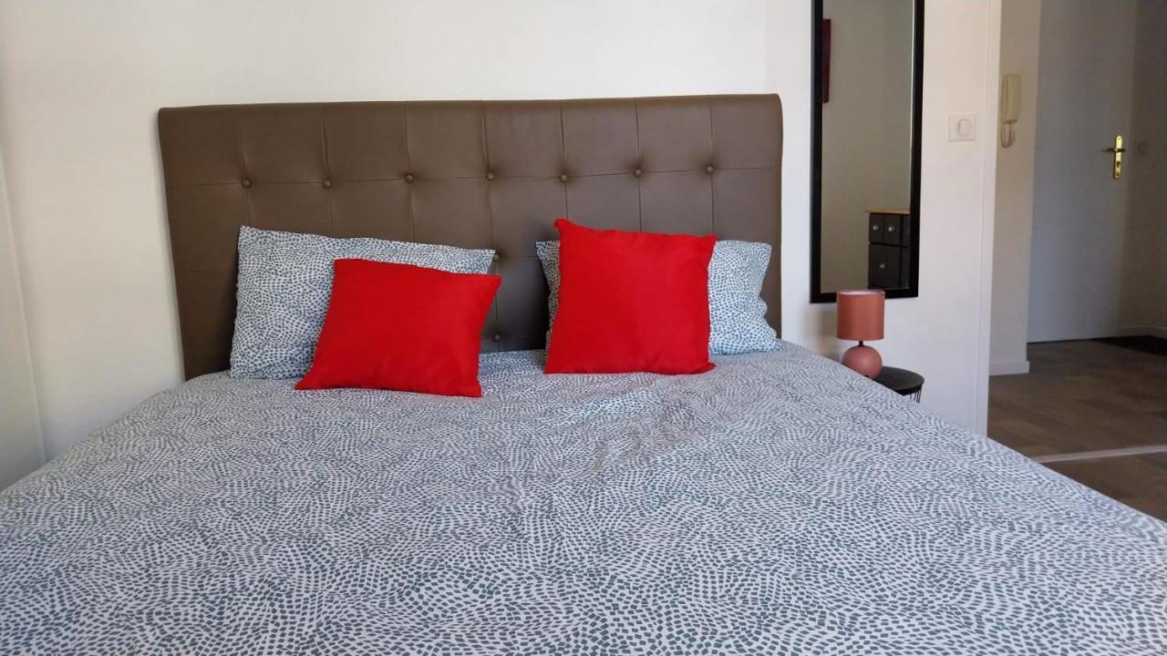 Appartement Cosy - Disneyland & Villages Nature Villeneuve-Saint-Denis Exterior photo